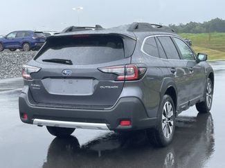 Used 2025 Subaru Outback Premium w/ Popular Package #1A AWD/4WD video 4