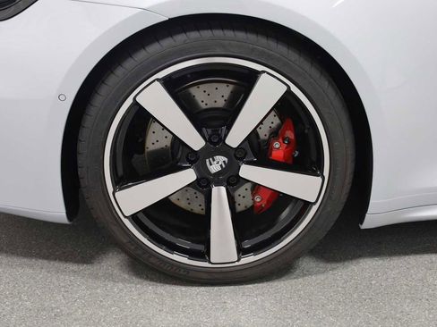 Certified 2025 Porsche 911 Carrera S RWD image 33