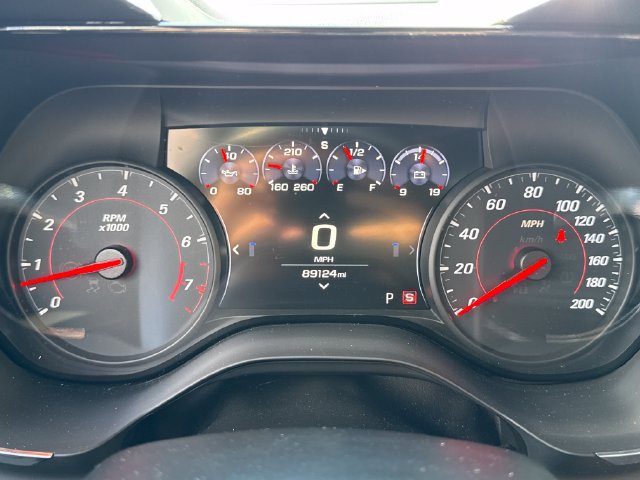 Used 2021 Chevrolet Camaro SS RWD image 26