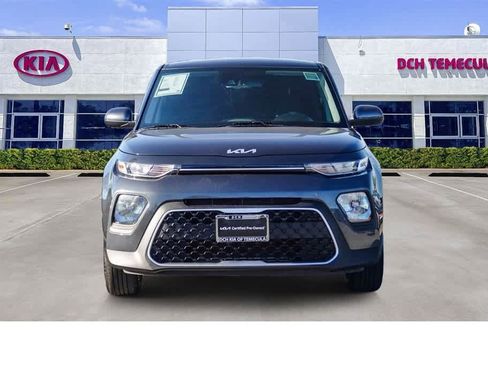 Certified 2022 Kia Soul S image 2