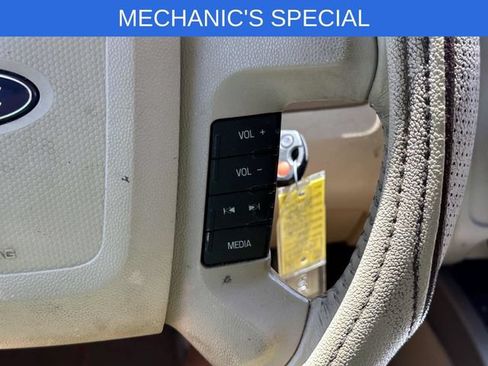 Used 2011 Ford Escape XLT FWD image 19