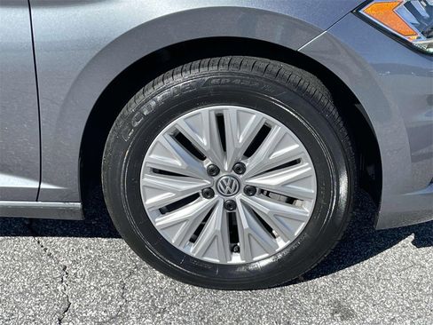 Used 2020 Volkswagen Jetta S w/ Driver Assistance Package image 10