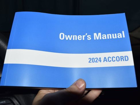 Used 2024 Honda Accord EX image 10