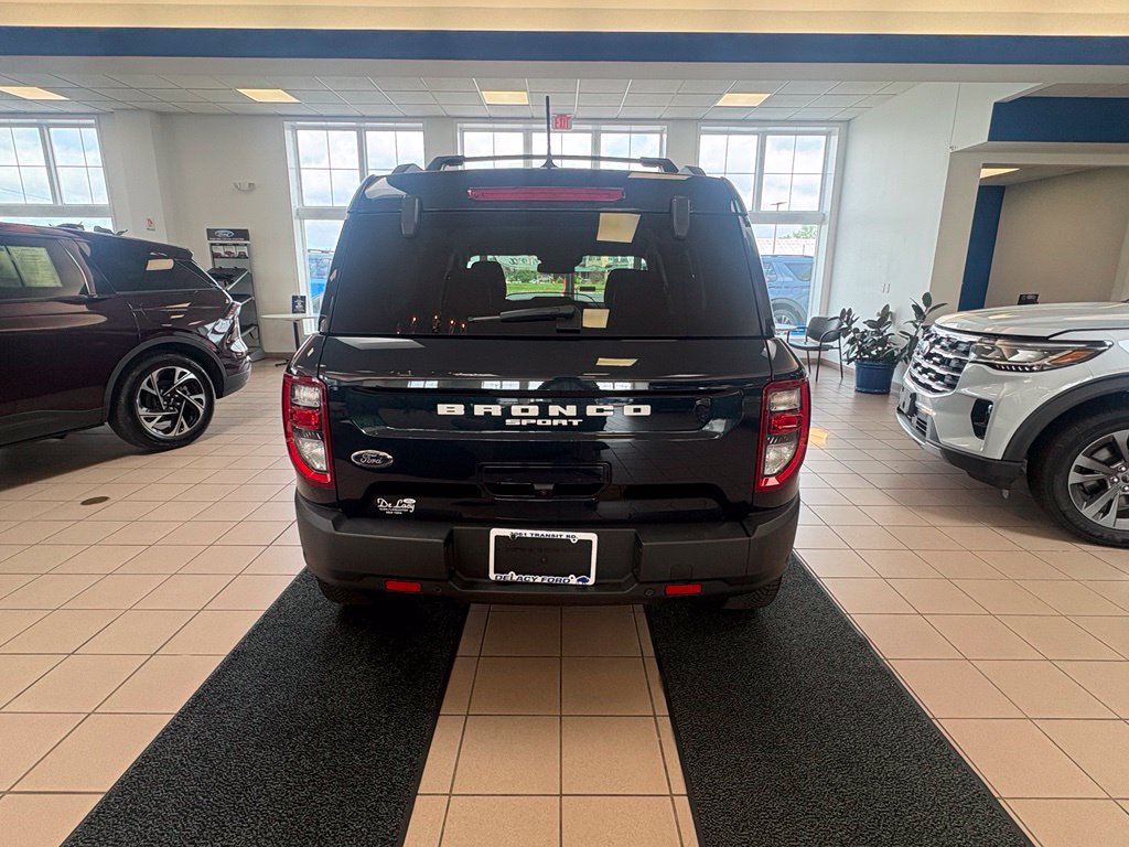 Used 2023 Ford Bronco Sport Outer Banks AWD/4WD image 5