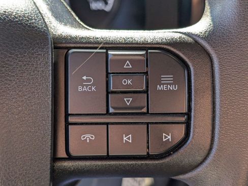 Used 2024 Ford F550 4x4 Regular Cab Super Duty image 17