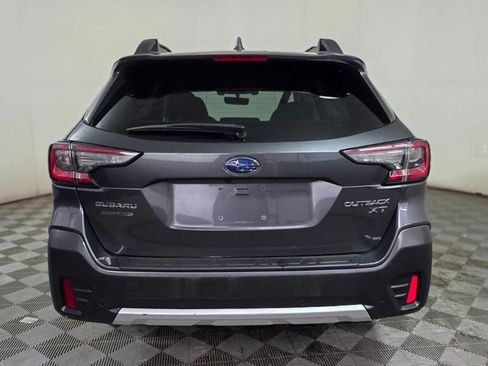 Used 2022 Subaru Outback Limited XT AWD/4WD image 5