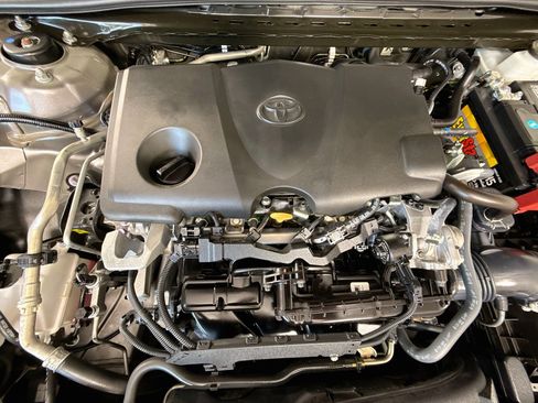 Used 2023 Toyota Camry SE FWD image 38