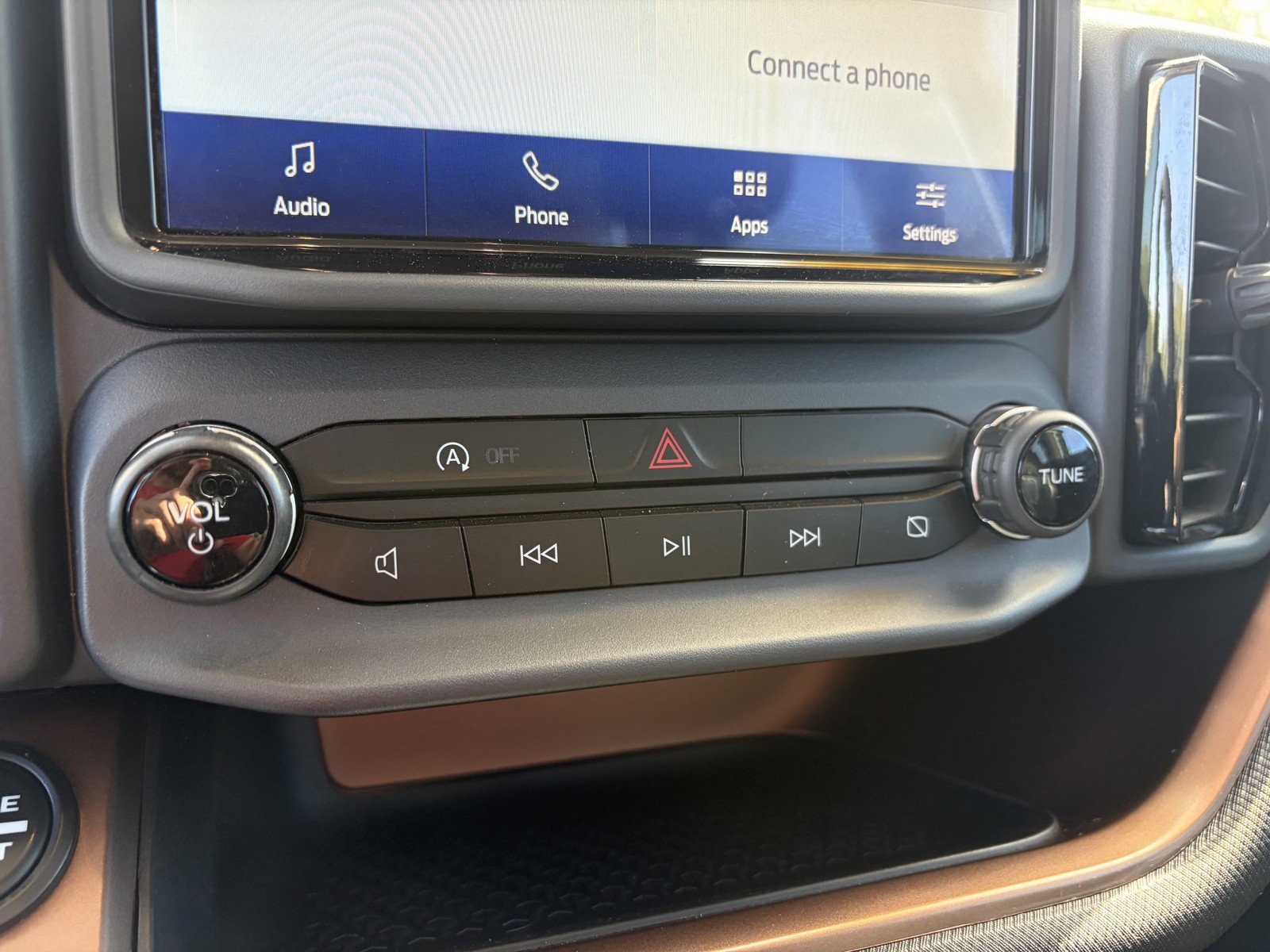Used 2023 Ford Bronco Sport Outer Banks AWD/4WD image 19