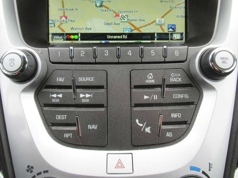 Used 2017 GMC Terrain SLE w/ Technology Package image 34