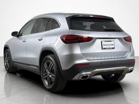 Used 2026 Mercedes-Benz GLA 250 image 3