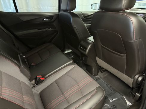 Used 2022 Chevrolet Equinox RS image 25