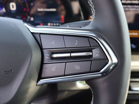 New 2026 Chevrolet Traverse LT w/ Midnight/Sport Edition image 15