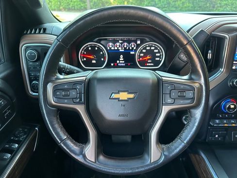 Used 2020 Chevrolet Silverado 2500 High Country image 16