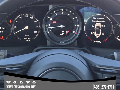 Used 2024 Porsche 911 Carrera image 14