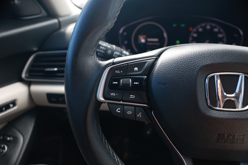 Used 2018 Honda Accord EX-L image 24