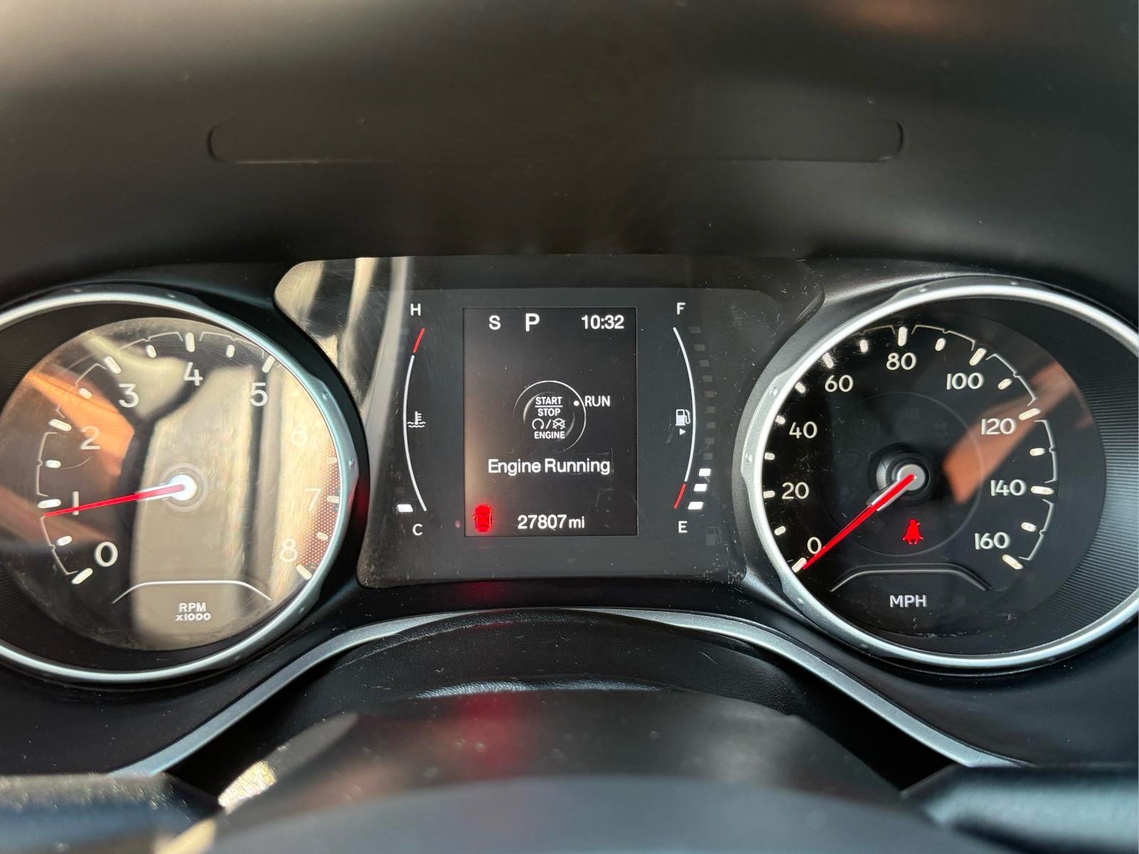 Used 2021 Jeep Compass Latitude FWD image 29
