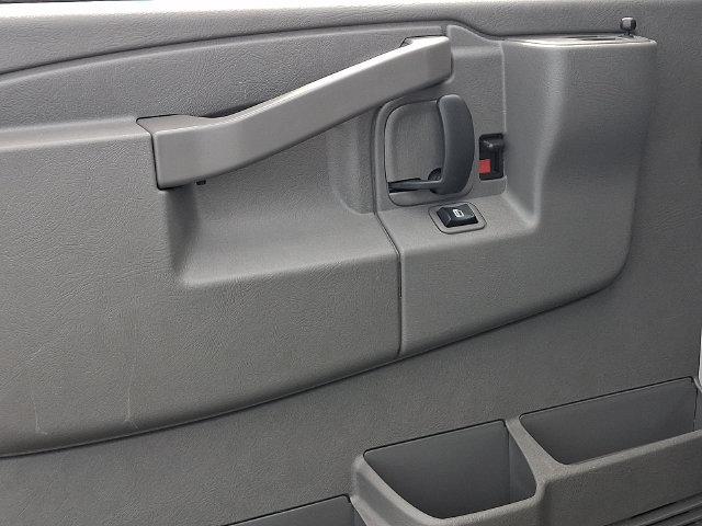 Used 2025 Chevrolet Express 2500 w/ Driver Convenience Package RWD image 23