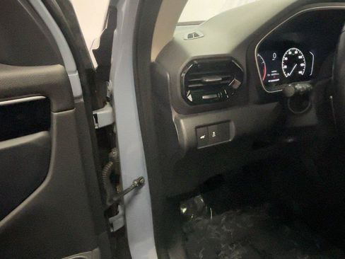 Certified 2023 Honda Pilot Touring image 30