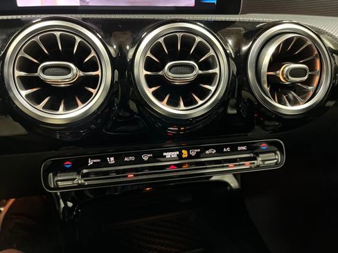 Used 2020 Mercedes-Benz A 220 4MATIC image 17