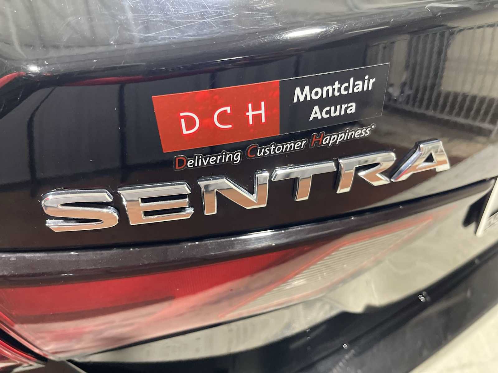 Used 2024 Nissan Sentra SV FWD image 7