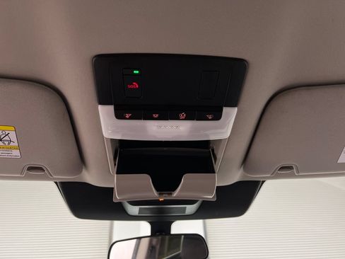 Used 2024 Nissan Pathfinder SV FWD image 69