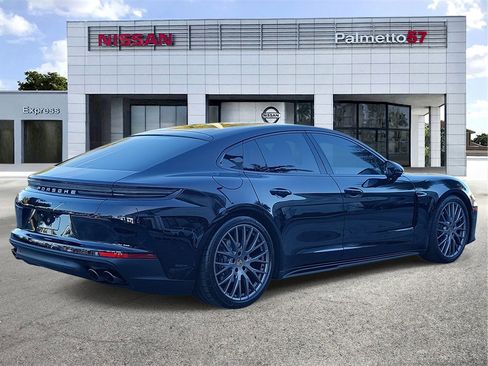 Used 2026 Porsche Panamera image 6
