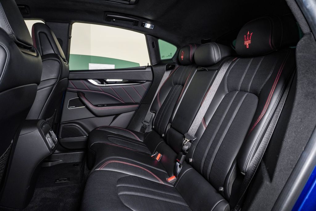 Used 2024 Maserati Levante GT Ultima AWD/4WD image 16