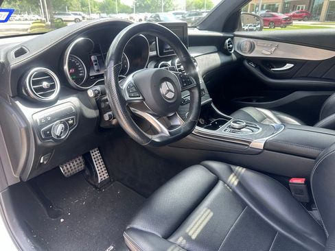 Used 2019 Mercedes-Benz GLC 300 4MATIC Coupe image 25
