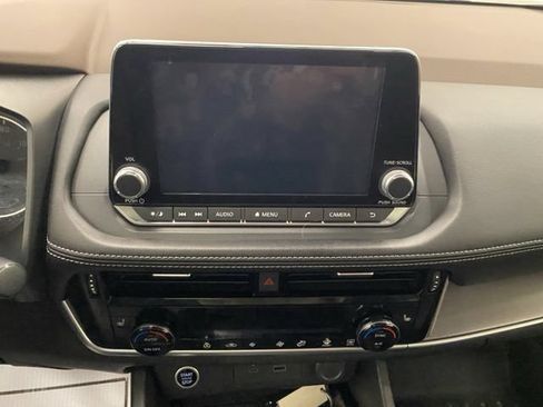 Used 2021 Nissan Rogue SV w/ Premium Package AWD/4WD image 35