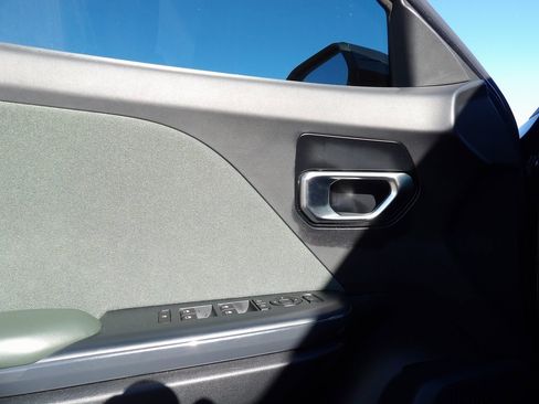 Used 2025 Kia K4 EX image 11