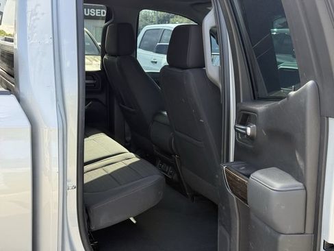 Used 2022 GMC Sierra 1500 Elevation w/ X31 Off-Road Package AWD/4WD image 29
