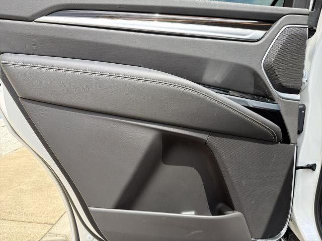 Certified 2025 Cadillac Escalade Premium Luxury w/ LPO, Floor Liner Package AWD/4WD image 23