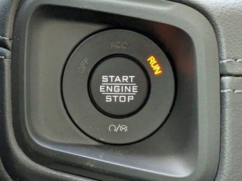 New 2026 Jeep Wrangler Unlimited Rubicon AWD/4WD image 29