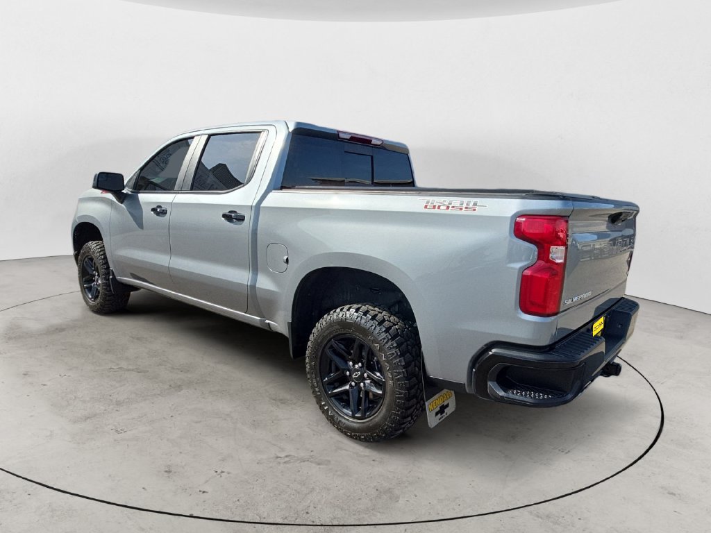 Certified 2024 Chevrolet Silverado 1500 LT Trail Boss w/ Convenience Package II AWD/4WD image 11