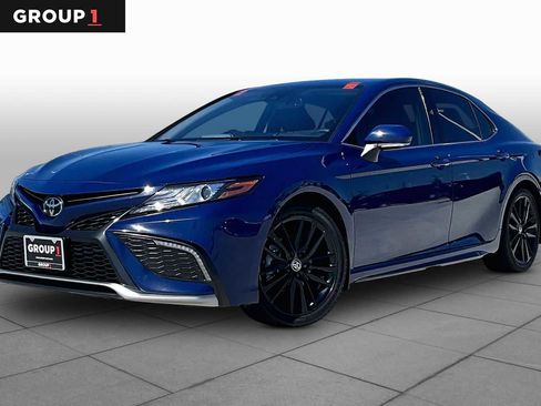 Used 2024 Toyota Camry XSE FWD image 1