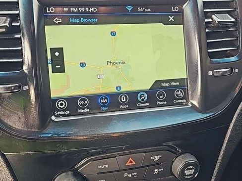 Used 2021 Chrysler 300 S image 5