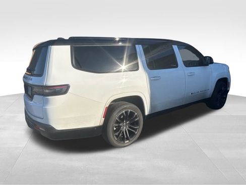 Used 2024 Jeep Grand Wagoneer L Series II w/ Quick Order Packagew 28T image 22