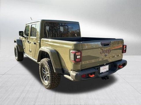 Used 2026 Jeep Gladiator Mojave w/ Steel Bumper Group AWD/4WD image 8