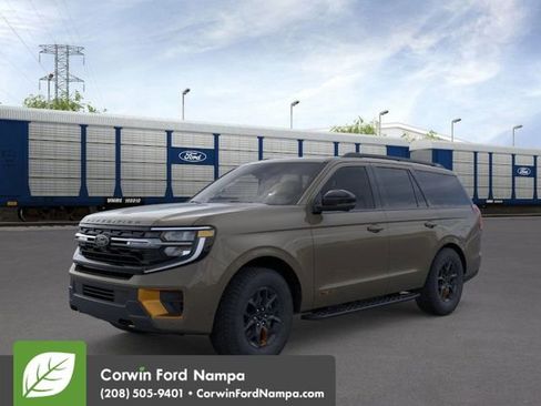 New 2026 Ford Expedition Tremor image 2
