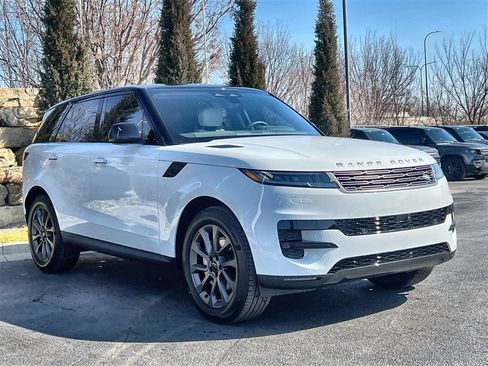 New 2026 Land Rover Range Rover Sport SE image 7