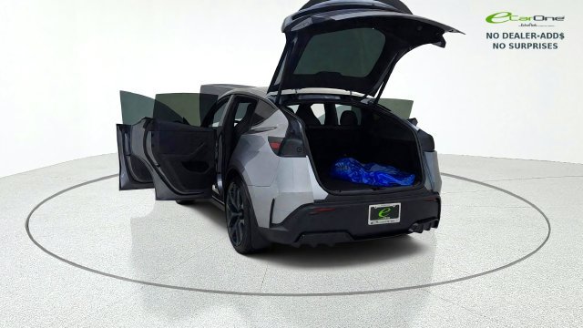Used 2026 Tesla Model Y Performance AWD/4WD image 17