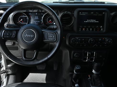 Used 2021 Jeep Gladiator Sport AWD/4WD image 29