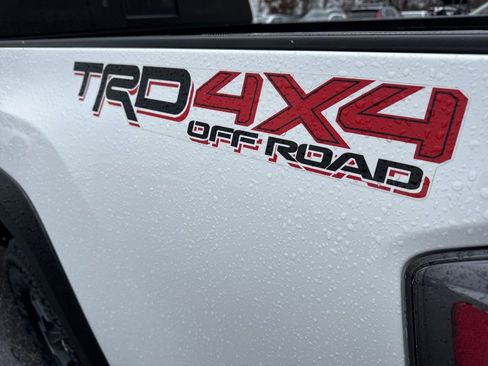 Used 2023 Toyota Tacoma TRD Off-Road w/ Technology Package image 12