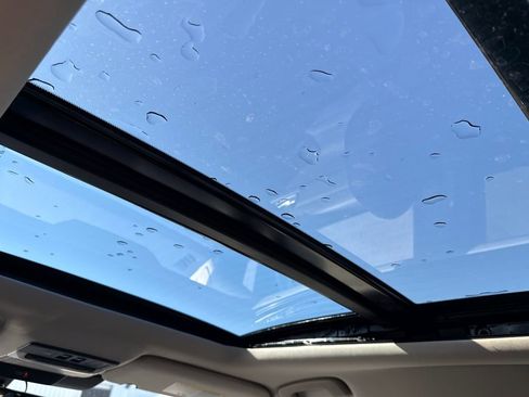 New 2026 Nissan Pathfinder Platinum image 12