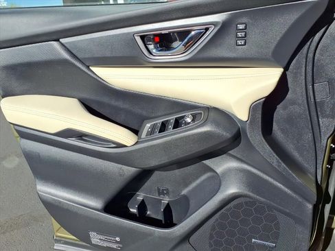 Used 2022 Subaru Ascent Limited w/ Technology Package image 28