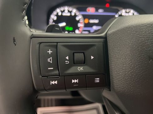 New 2026 Nissan Pathfinder SV image 51