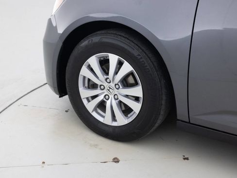 Used 2016 Honda Odyssey EX-L image 18