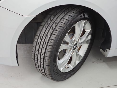 Used 2012 Hyundai Sonata Limited image 30