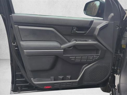 Certified 2025 Toyota Tacoma SR5 image 10