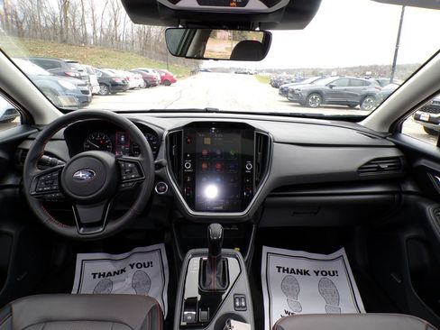 Used 2024 Subaru Crosstrek 2.5i Limited w/ Crosstrek Mirror Package image 11